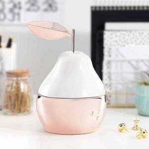 ⭐️🆕⭐️Pear-Fect Scentsy Warmer